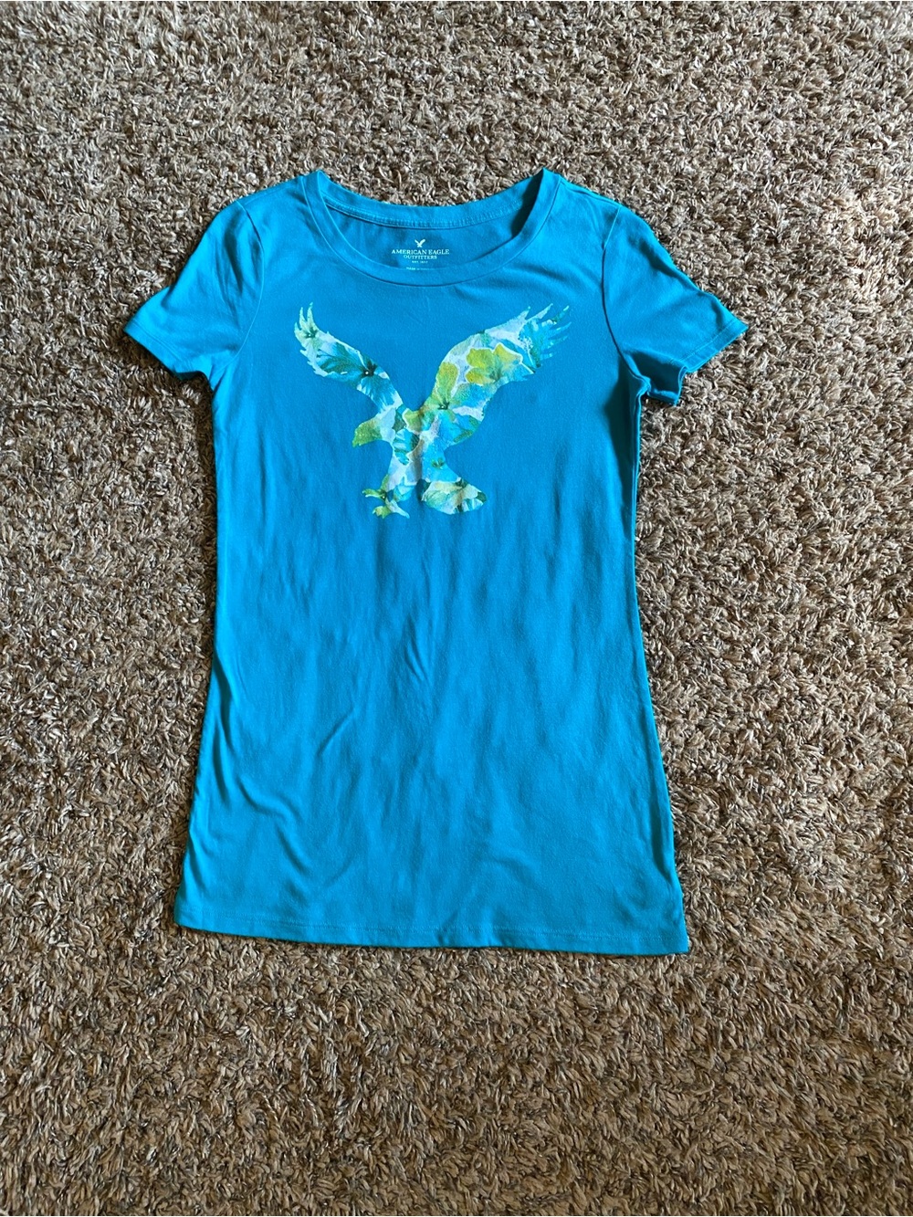 American Eagle Outfitters Blue Short Sleeve Tee Floral Eagle Graphic Size Small